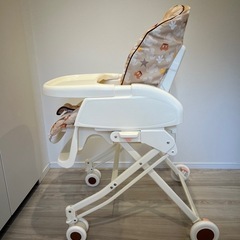 アップリカ　ハイローチェアの画像