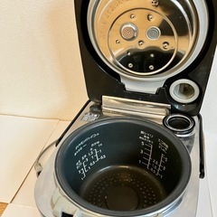 【炊飯器5.5合】パナソニック　Wおどり炊き 品番SR-SPX105の画像