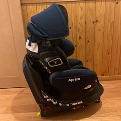 アップリカ　フラディアグロウISOFIX360°セーフティの画像