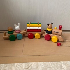 ミキハウス　木のおもちゃ　汽車　