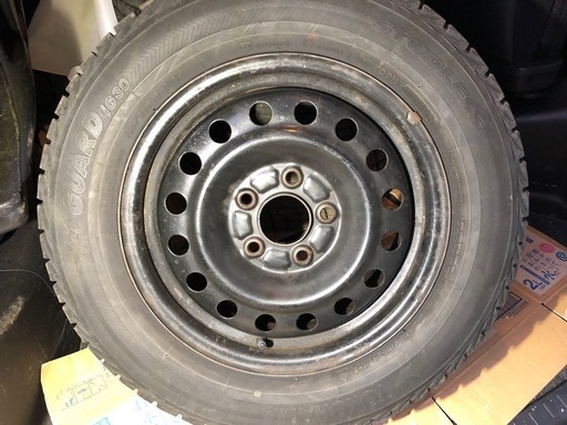 溝あり❗️スタッドレスタイヤ❗️4本セット　195/65R15