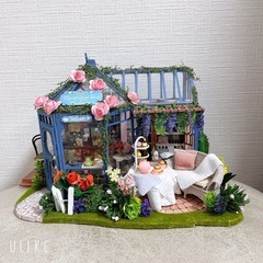 【展示品】ミニチュアドールハウス バラのケーキ屋さん ライトアップ可能