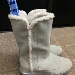 リーボック　イージートーン　ブーツの画像