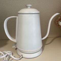 電気ケトル　ポットの画像