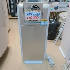 アイリスオーヤマ☆サーキュレーター衣類乾燥除湿機☆KIJDC-N80-N☆2022年製☆ゴールド＆ホワイトカラー、作動確認済み【浜村鹿野温泉ICから3分 買取本舗 宮本リサイクル 営業時間9～19時 定休日水曜のみ←連絡できませんm(_ _)m】の画像