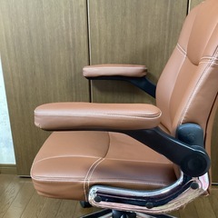 デスクチェアーの画像