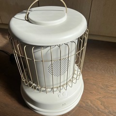 美品　2024.12月購入　ブルーノ全方位型ファンヒーター　暖房　ストーブの画像