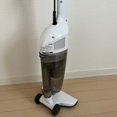 ツインバード掃除機　2022年製の画像