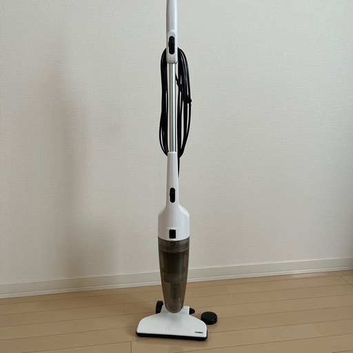 ツインバード　掃除機　2023年製