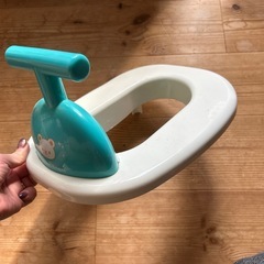 西松屋 補助便座とマミーポコパンツＬ  の画像