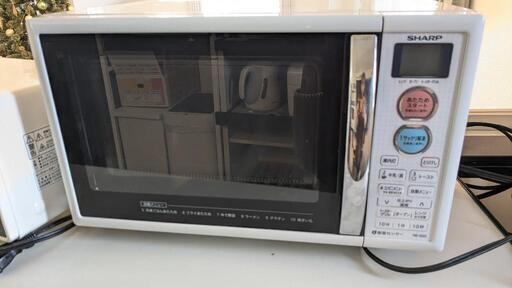 12/22に引き取りに来てくれる方500円引きです電子レンジ(Sharp)\u0026トースター(Comfee)のセット