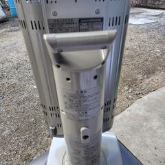 遠赤外線暖房機の画像