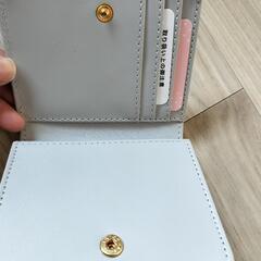[新品未使用］ネコ柄財布の画像