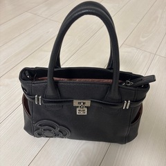 ハンドバック