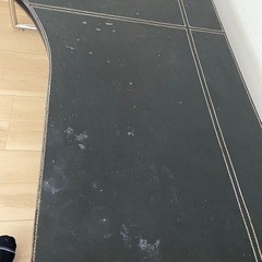 事務デスクの画像