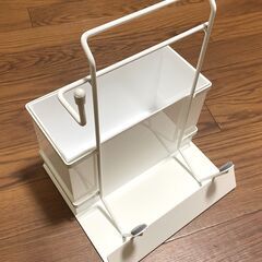 差し上げる方、決定しました！　　布団＆カーペットクリーナー　完動品　収納用ラック付き　小田急線栗平駅までお越しくださる方に差し上げます　レイコップ製の画像