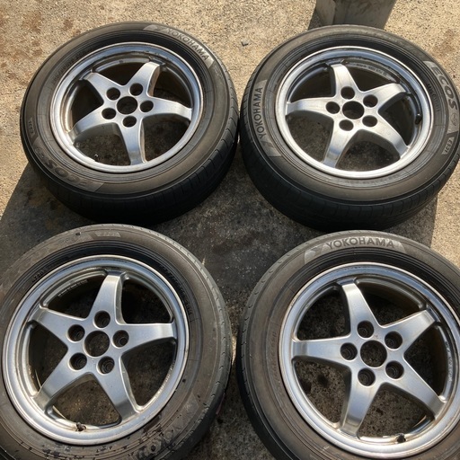 ２０５／６０Ｒ１６スタッドレスタイヤ4本セット