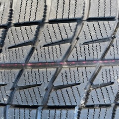 グランドハイエース スタッドレスタイヤ　の画像