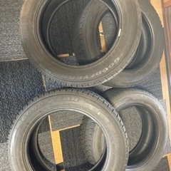 215/60R17 スタッドレス 4本の画像