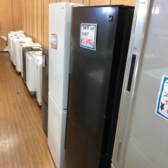 2019年製　SHARP 冷蔵庫の画像