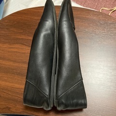 フラットシューズの画像