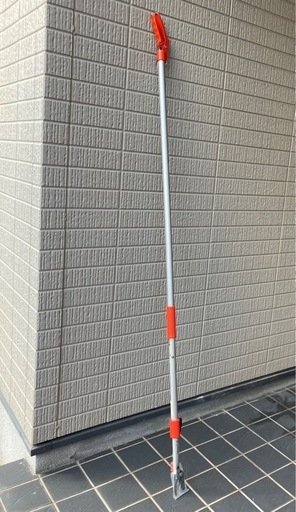伸縮式　高枝切りバサミ