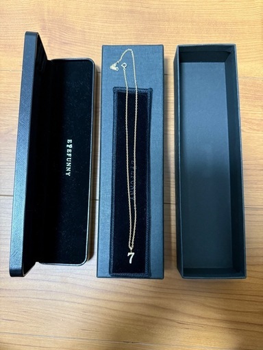 アイファニーネックレス