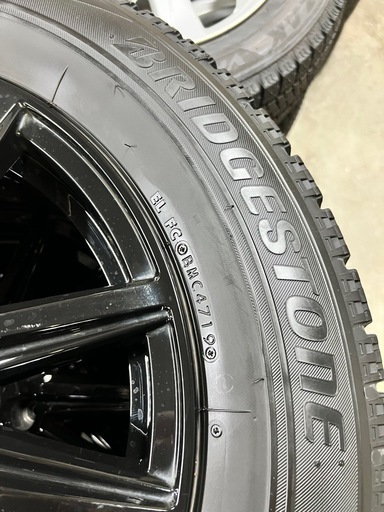 225/60R17 ブリヂストン　４本セット　スタッドレス　ホイール　アルファード