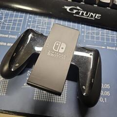 ニンテンドースイッチ　ジョイコングリップ