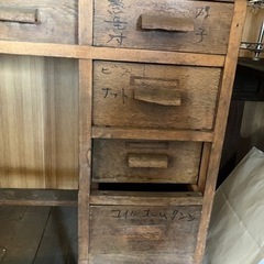 【あげます】アンティーク　木机の画像