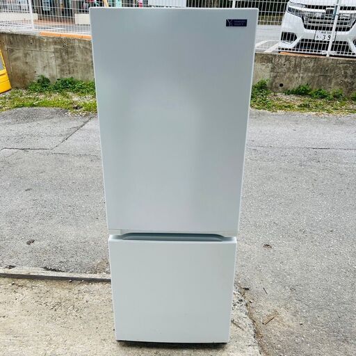 【❗️✨中古美品✨❗️】ヤマダホールディングス 150L 冷蔵庫 YRZ-F15G1｜一人暮らし・セカンド冷蔵庫に最適