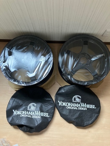 ADVAN GT BEYOND 18インチ ２本