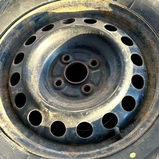 ブリヂストン スタッドレスタイヤ BLIZZAK VRX3 175/65R15 2022年製 鉄製ホイール付き 札幌 東区 店頭引き取