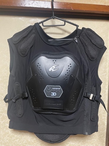 KOMINE  CE2規格　上半身プロテクター
