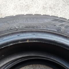 ヨコハマ スタッドレスタイヤ 165/55R15 軽の画像