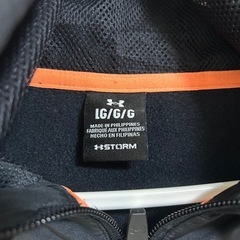 UNDER ARMOR 上着  Lサイズの画像