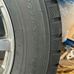 80ハリアー 17インチスタッドレスタイヤの画像