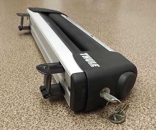 THULE KebneKaise ウィンターキャリア 積載幅 30cm カギ×2本 スキー スノーボード キャリアアタッチメント カー