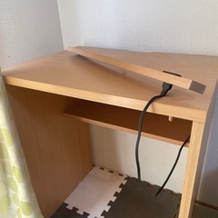 机の画像