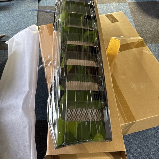 ジムニーフロントグリル