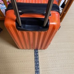 OUTDOOR キャリーケースの画像