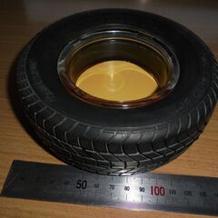 タイヤの灰皿? 小物入れ?の画像