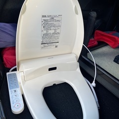【TOSHIBA】温水洗浄便座   の画像