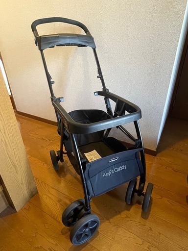 UPPA BABY “MESA” とChicco “KeyFit Caddy”のセット
