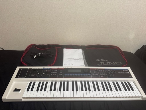 Roland juno-di 61鍵 白