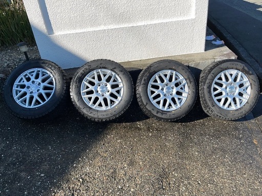 値下げしました！【クラウン、エスティマ、ステップワゴン、グロリア等に最適】スタッドレスタイヤホイールセット　4本　205/65R15 GOODYEAR ICE NAVI6 2019年製 8分山