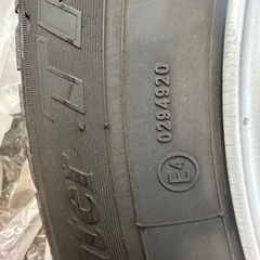 205/65/16タイヤ　スタッドレス グッドイヤーの画像