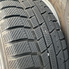 205/65/16タイヤ　スタッドレス グッドイヤーの画像