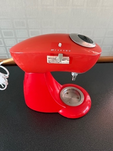 貝印のスタンドミキサーボール3つ付き。