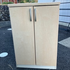 靴箱　差し上げます！